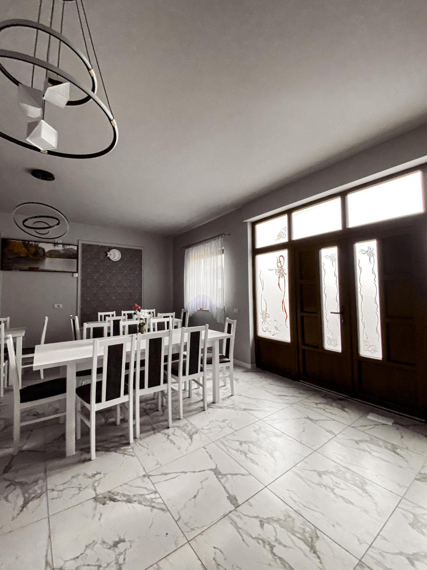 Casa Irina Hotel Manastirea Humorului Luaran gambar