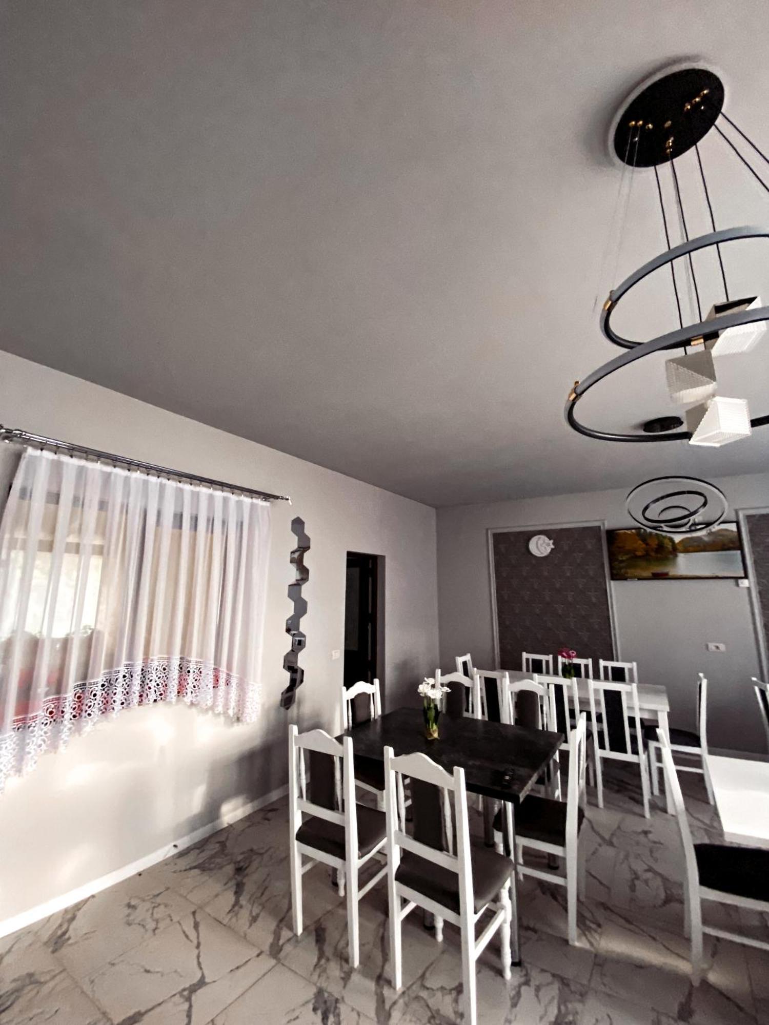 Casa Irina Hotel Manastirea Humorului Luaran gambar