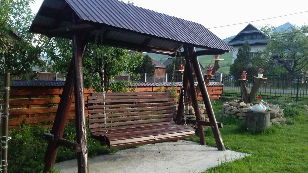 Casa Irina Hotel Manastirea Humorului Luaran gambar