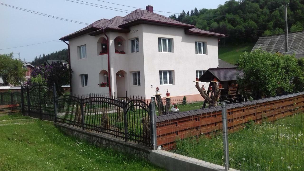 Casa Irina Hotel Manastirea Humorului Luaran gambar